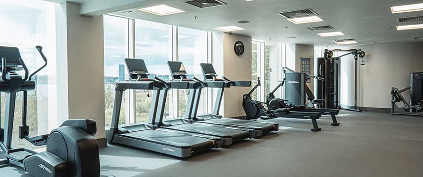 voco St David`s Cardiff - Gym